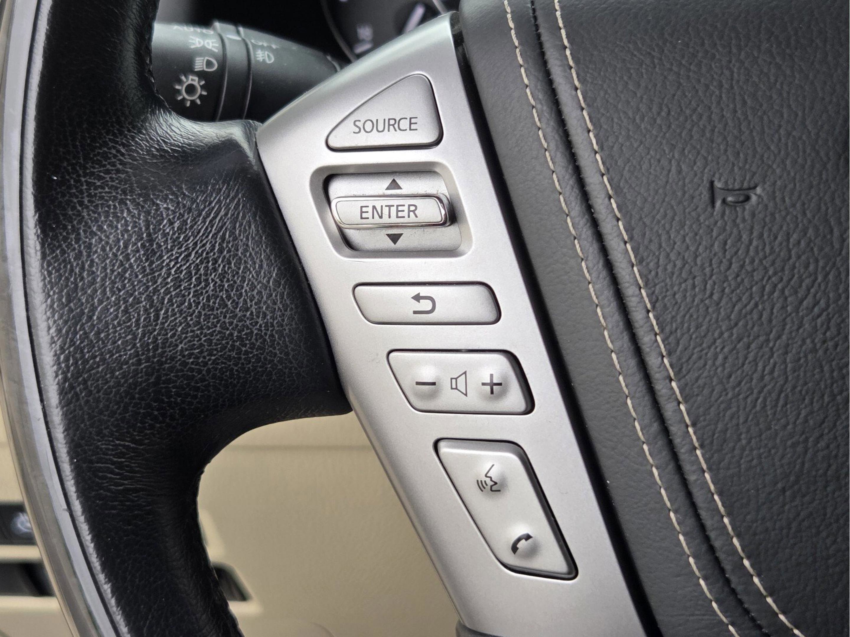 Used 2018 INFINITI QX80 4WD w/ Deluxe Technology Package image 13