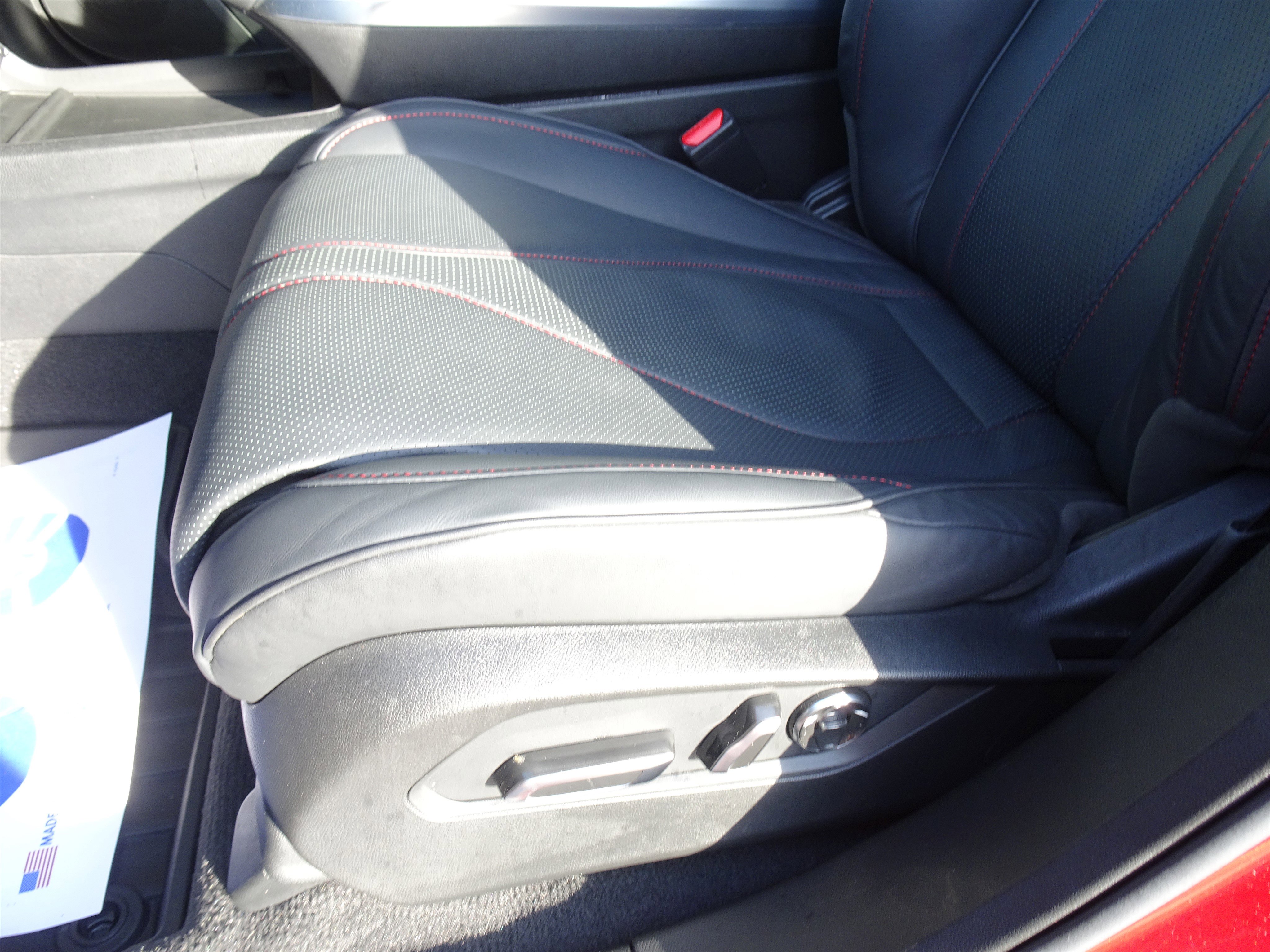 Used 2025 Acura RDX A-Spec image 9