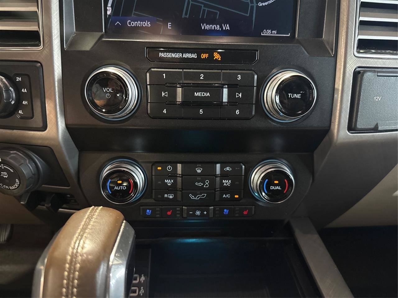 Used 2020 Ford F150 Limited w/ Trailer Tow Package AWD/4WD image 38