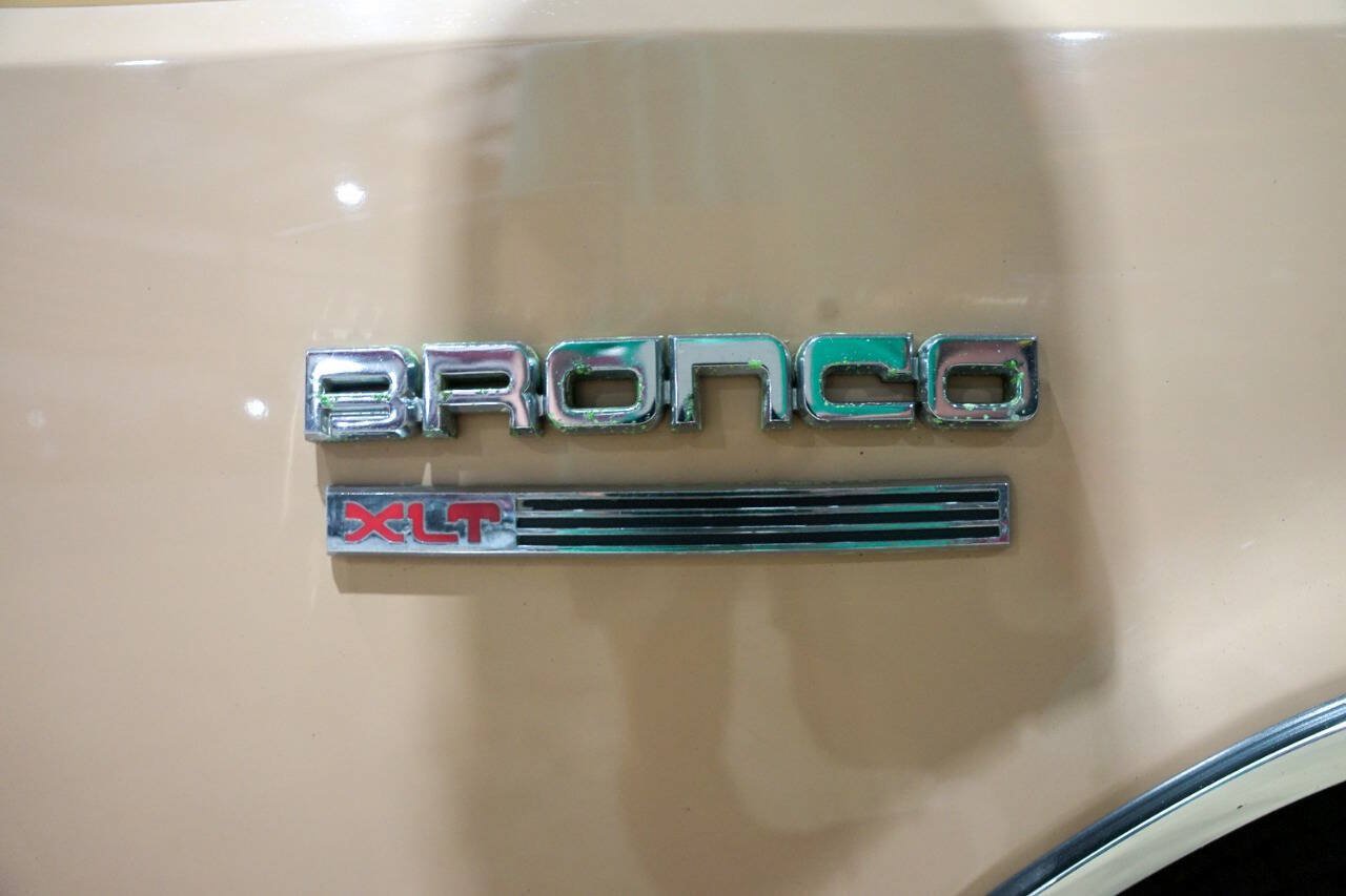 Used 1987 Ford Bronco AWD/4WD image 39