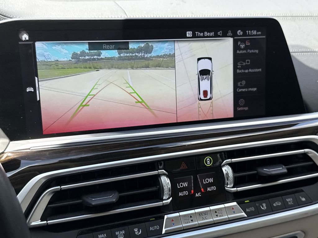 Used 2020 BMW X7 xDrive40i w/ Premium Package AWD/4WD image 24