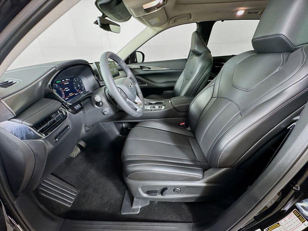 Certified 2026 INFINITI QX60 Luxe w/ Cargo Package image 26