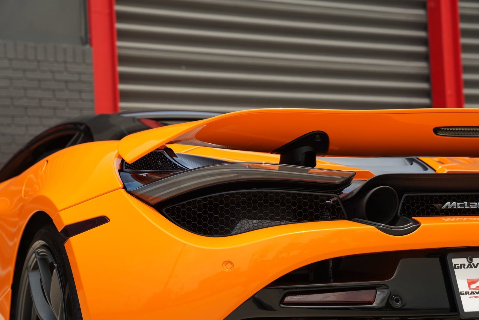 Used 2022 McLaren 720S Performance RWD image 10