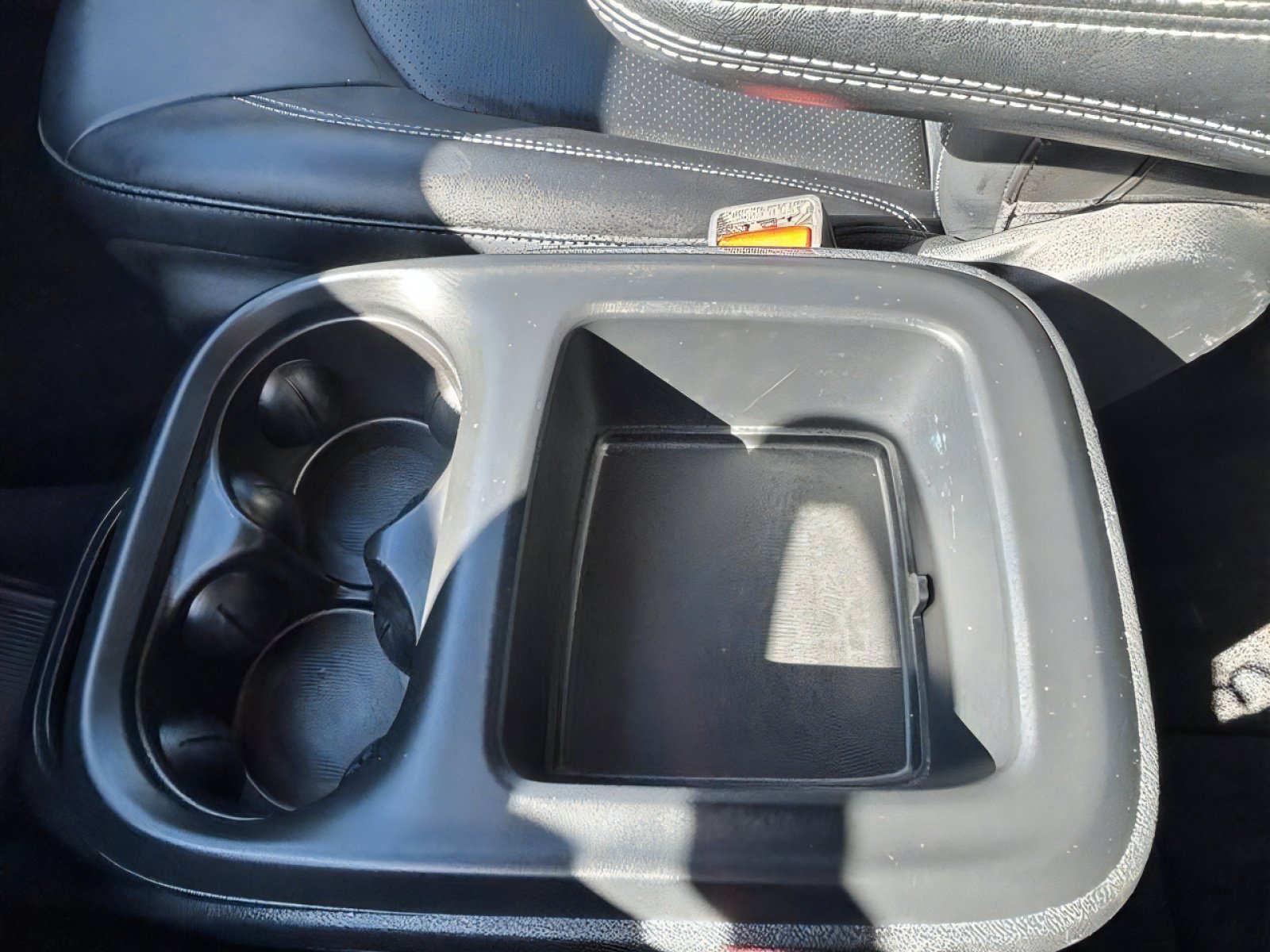 Used 2025 Chrysler Pacifica Select FWD image 16