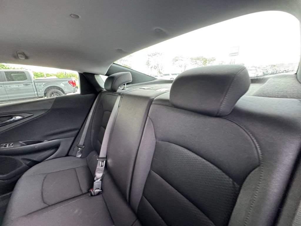 Used 2023 Chevrolet Malibu LS FWD image 21