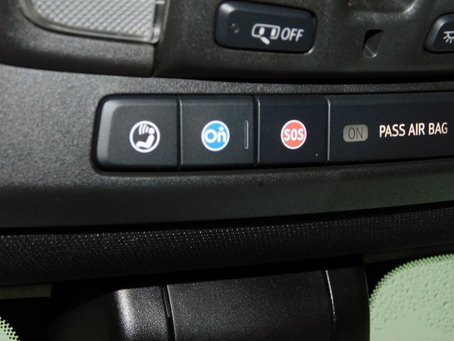 Used 2021 Chevrolet Silverado 1500 High Country w/ Technology Package image 41