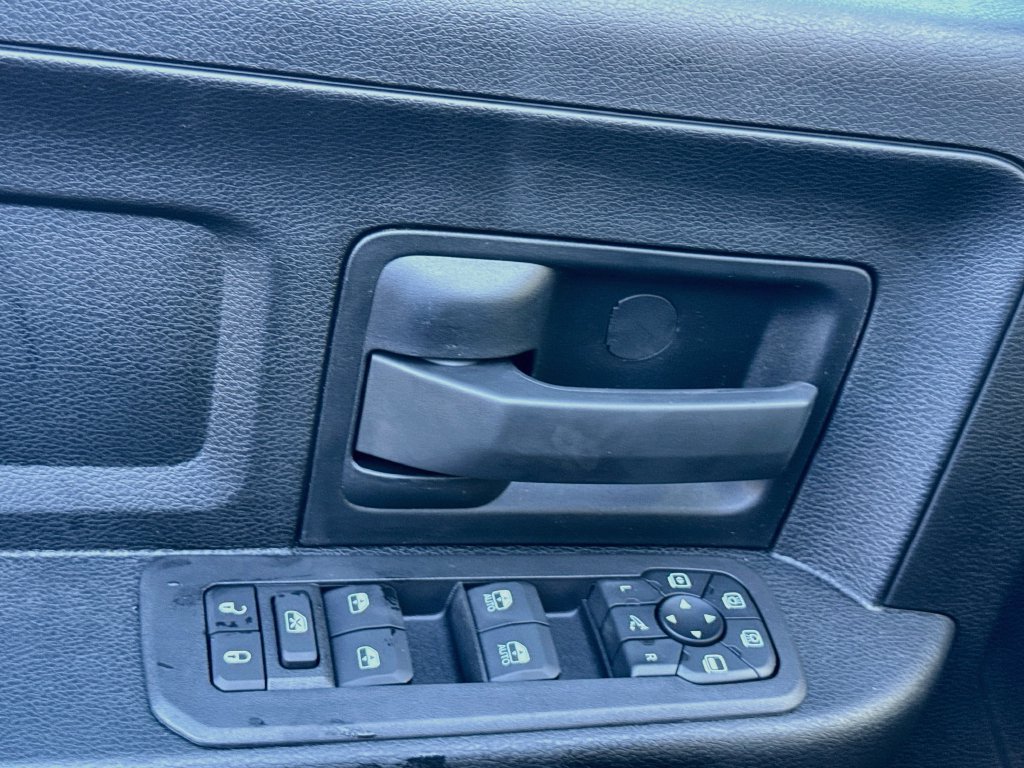 New 2027 RAM 2500 Tradesman AWD/4WD image 18