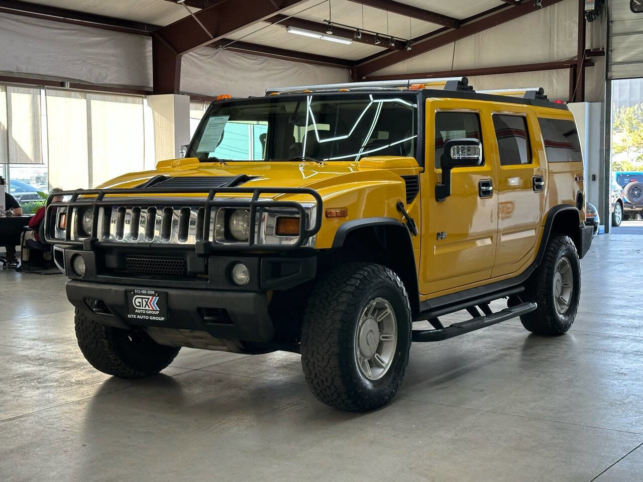 Used 2003 HUMMER H2 w/ Preferred Equipment Group image 5