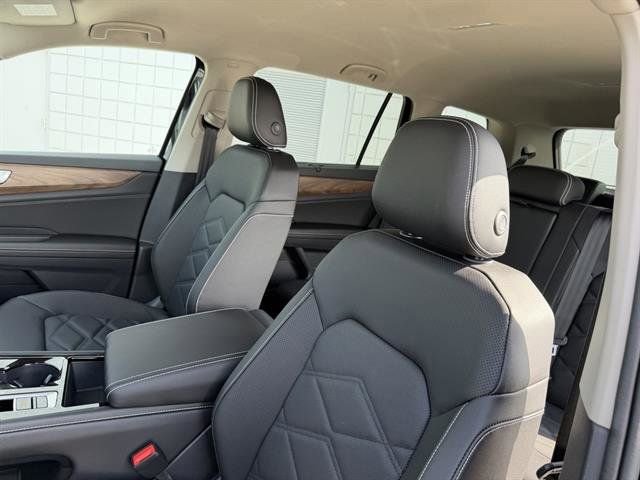 New 2026 Volkswagen Atlas SE image 18
