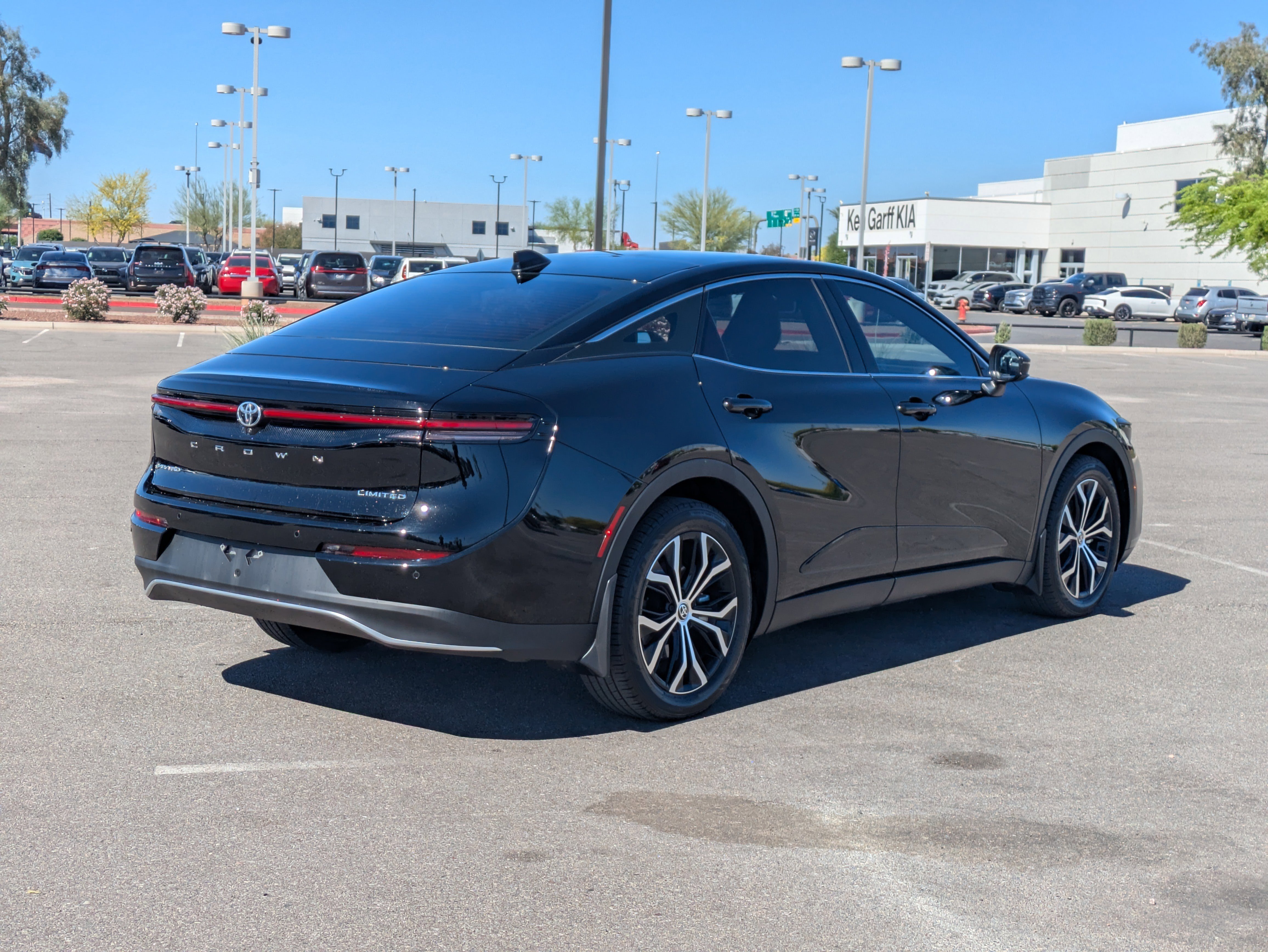 Used 2024 Toyota Crown XLE image 5