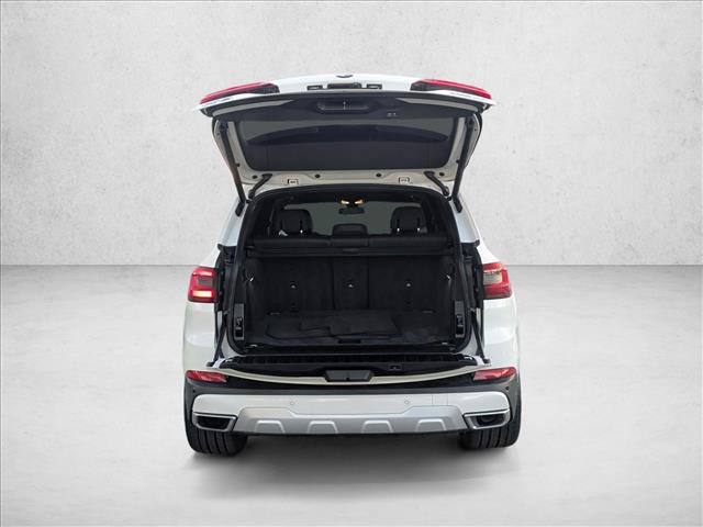 Used 2022 BMW X5 sDrive40i w/ Parking Assistance Package image 6