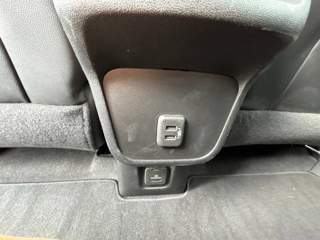 Used 2020 Chevrolet Equinox Premier AWD/4WD image 29
