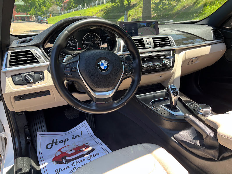 Used 2018 BMW 340i xDrive Sedan w/ Premium Package AWD/4WD image 10