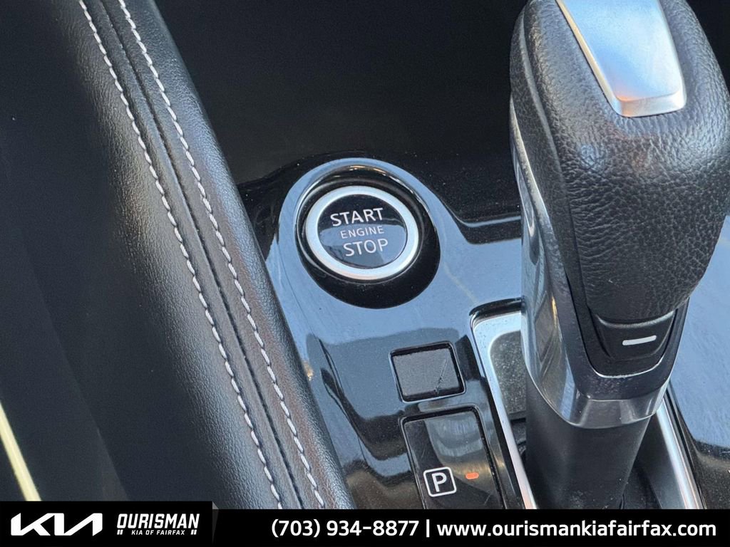 Used 2019 Nissan Kicks SR w/ Exterior Package image 13