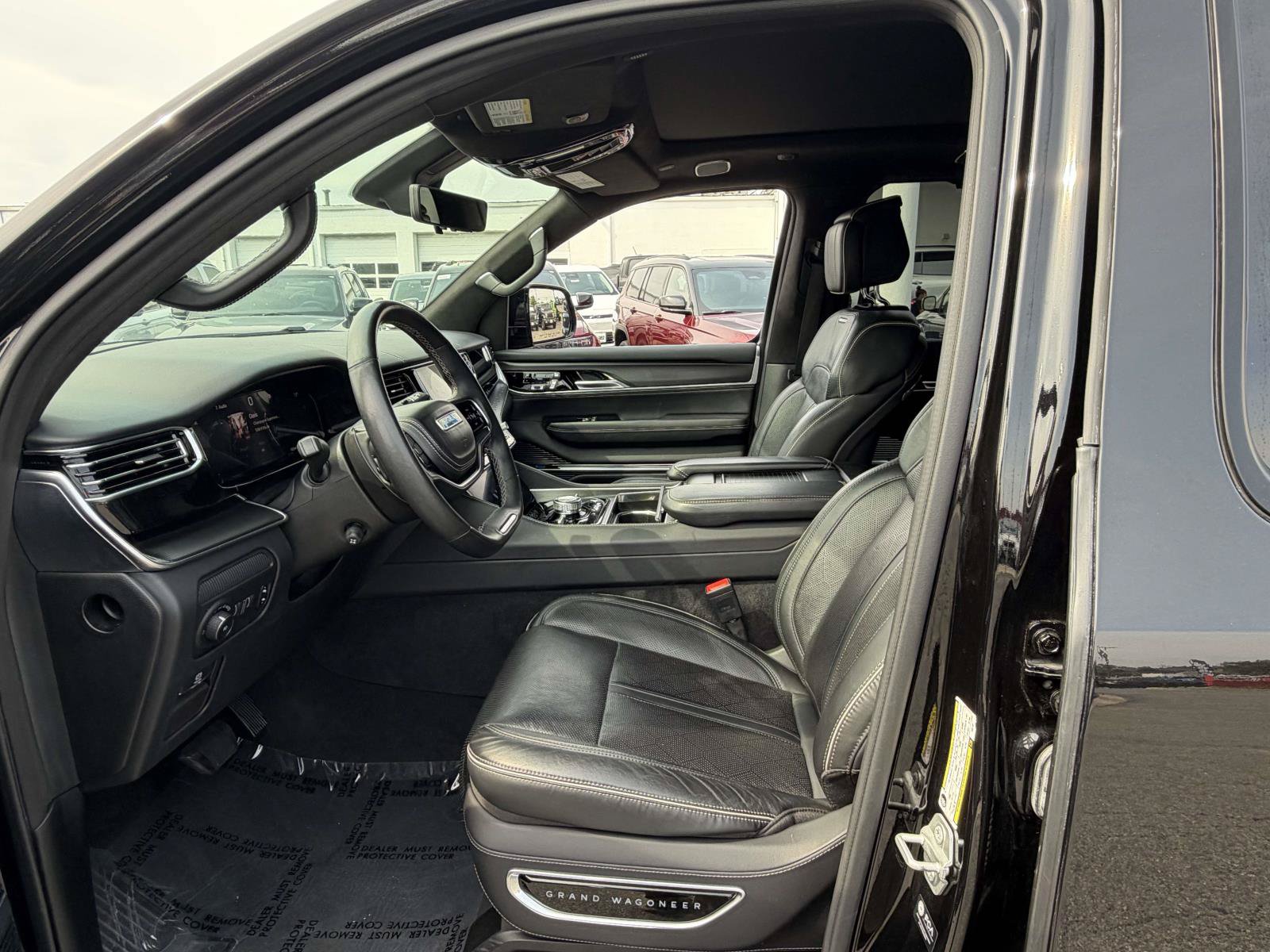 Used 2024 Jeep Grand Wagoneer L Series II w/ Quick Order Packagew 28T AWD/4WD image 26