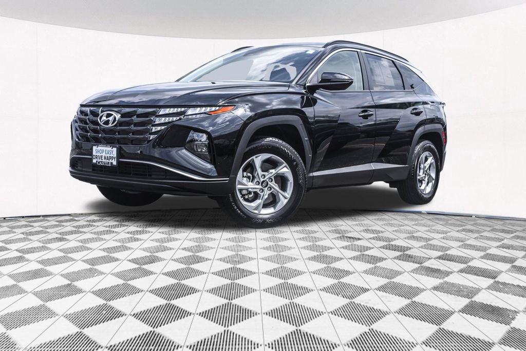 Certified 2023 Hyundai Tucson SEL AWD/4WD image 2