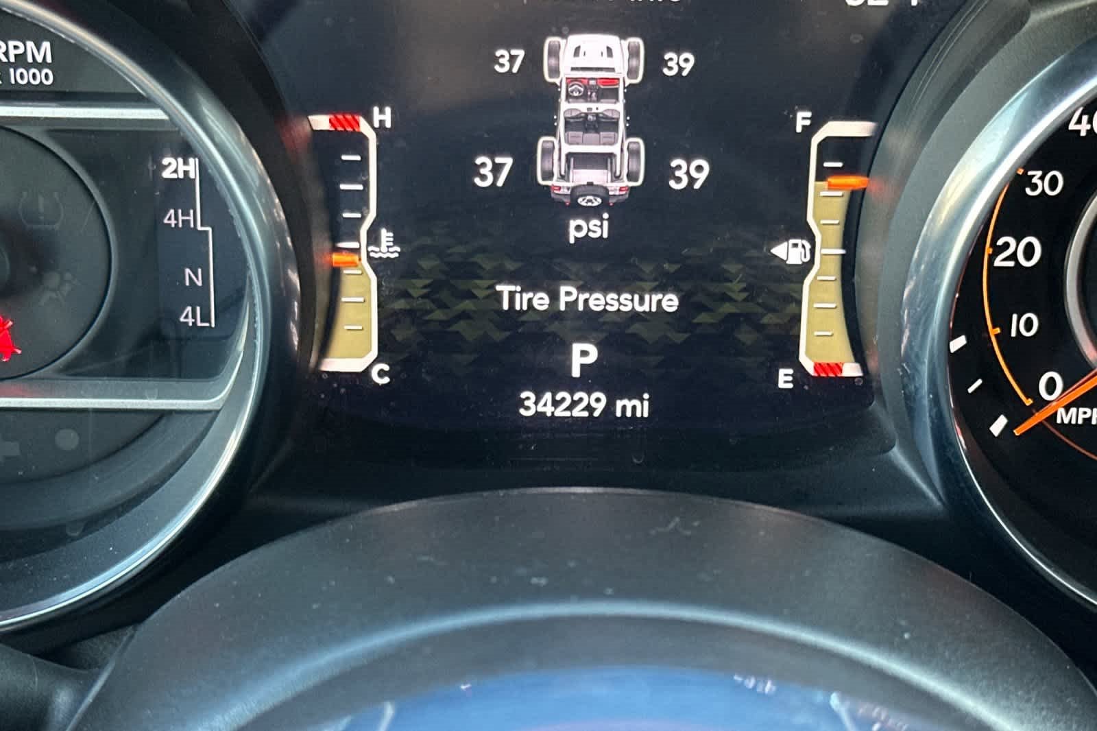 Used 2023 Jeep Wrangler Unlimited Rubicon image 26