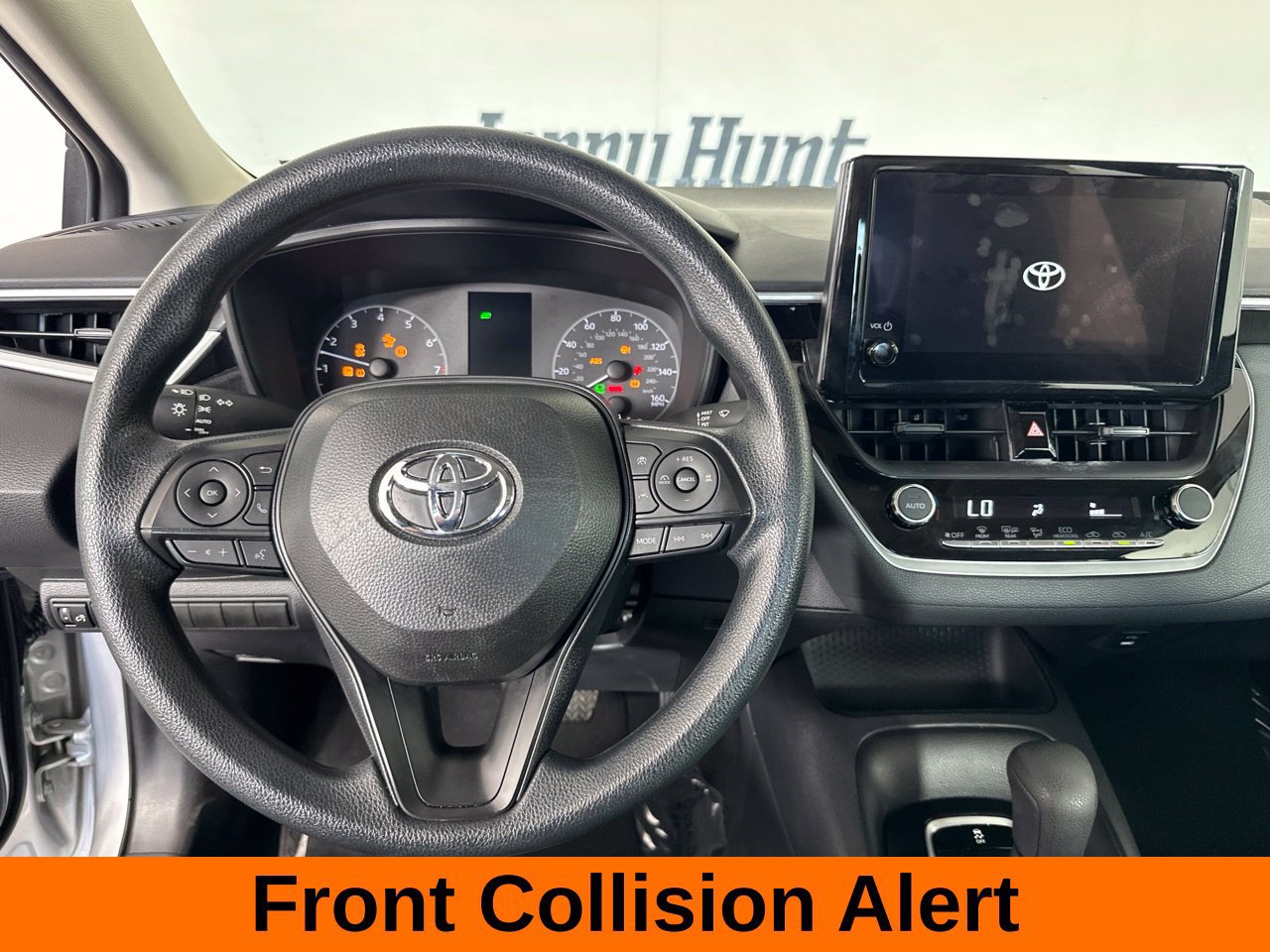 Used 2025 Toyota Corolla LE w/ Convenience Package FWD image 14