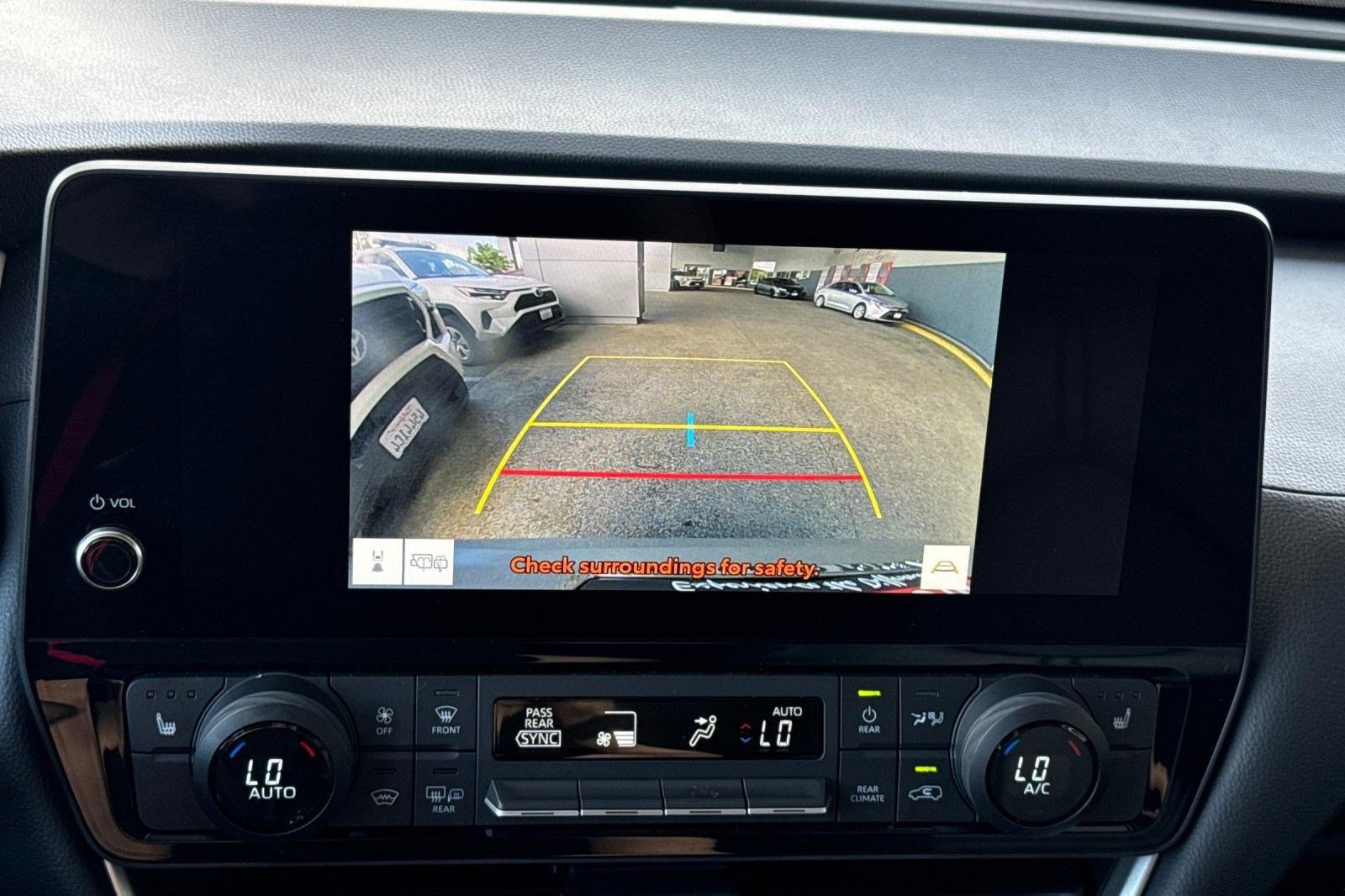 Used 2025 Toyota Grand Highlander FWD image 24