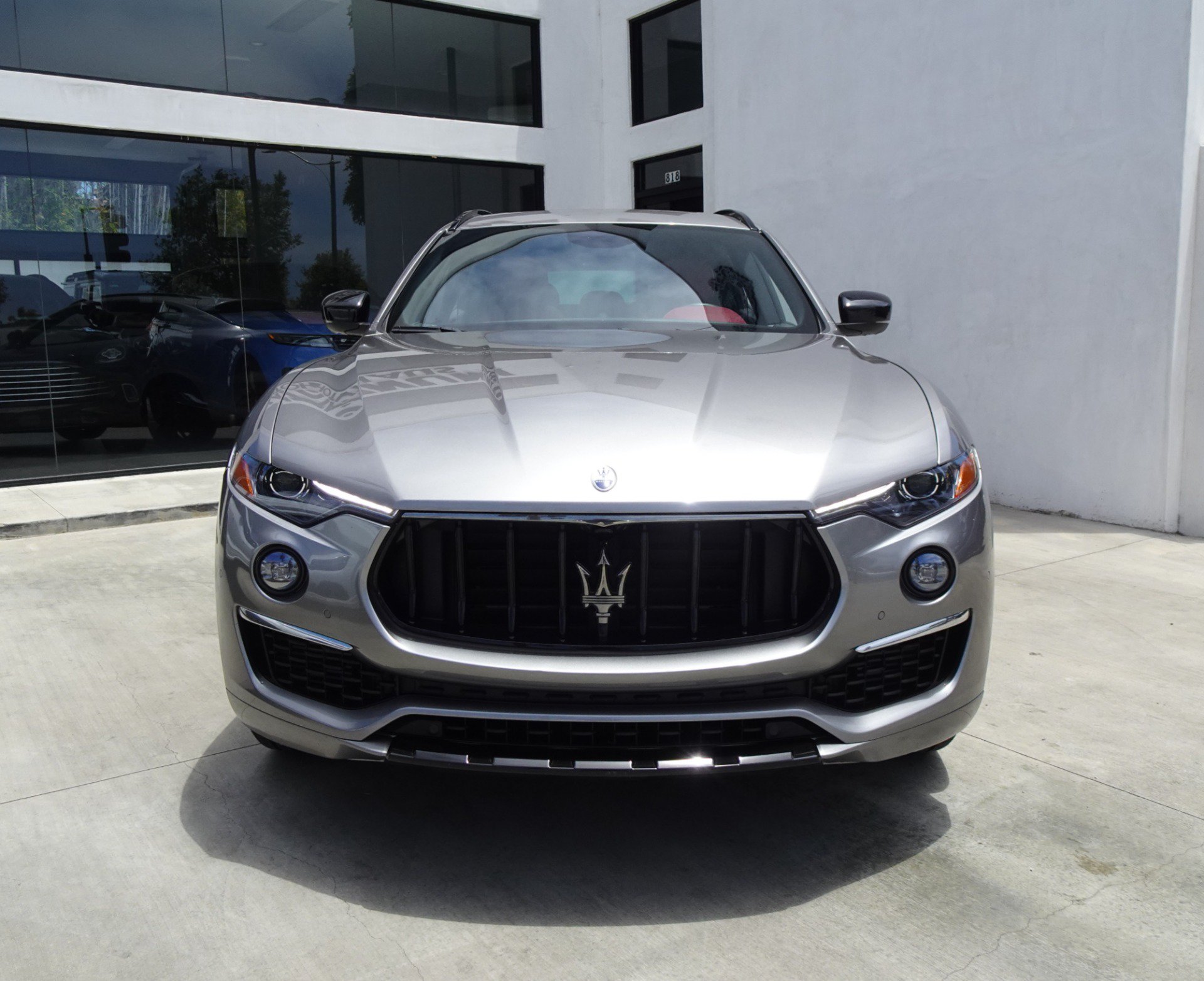 Used 2022 Maserati Levante GT AWD/4WD image 2