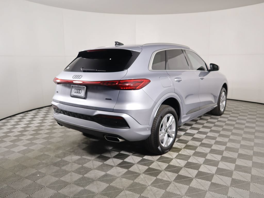 Used 2025 Audi Q5 Premium w/ Convenience Package AWD/4WD image 5