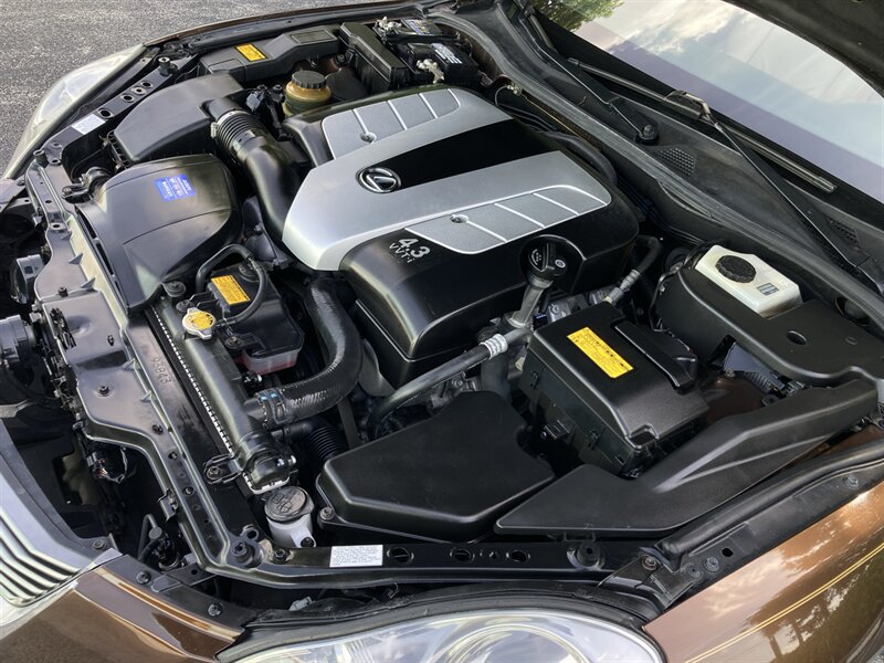 Used 2006 Lexus SC 430 Convertible RWD image 39