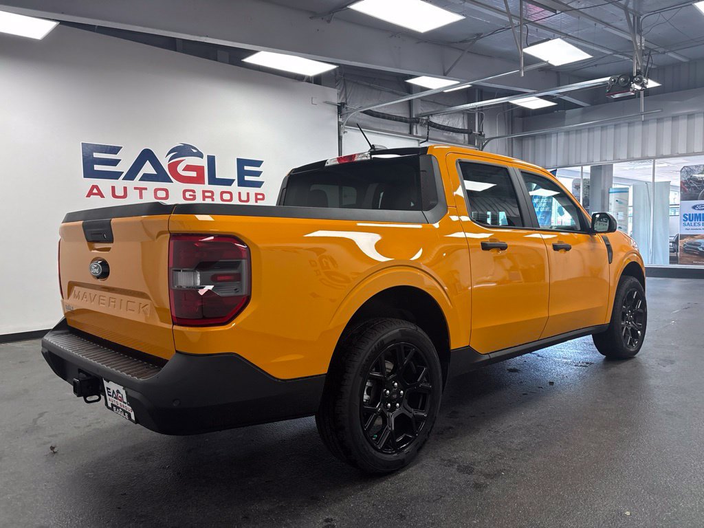New 2026 Ford Maverick XLT w/ XLT Luxury Package AWD/4WD image 11