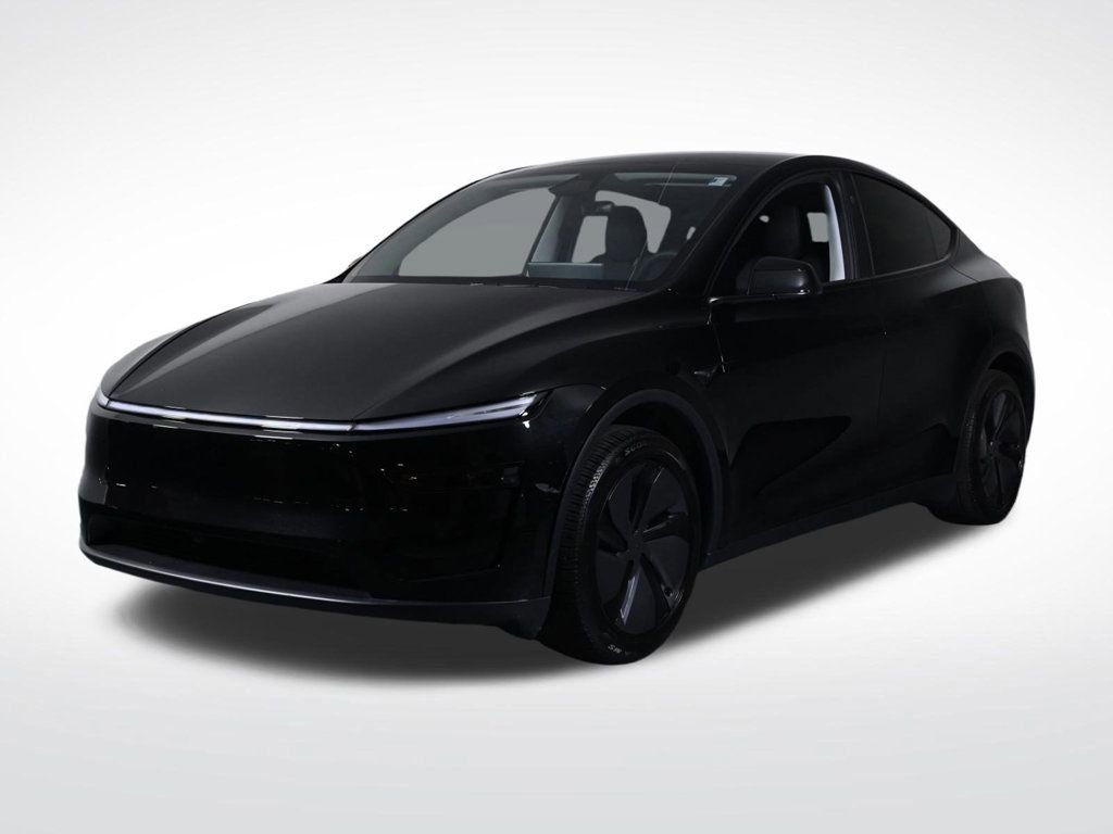 Used 2026 Tesla Model Y 2WD image 1