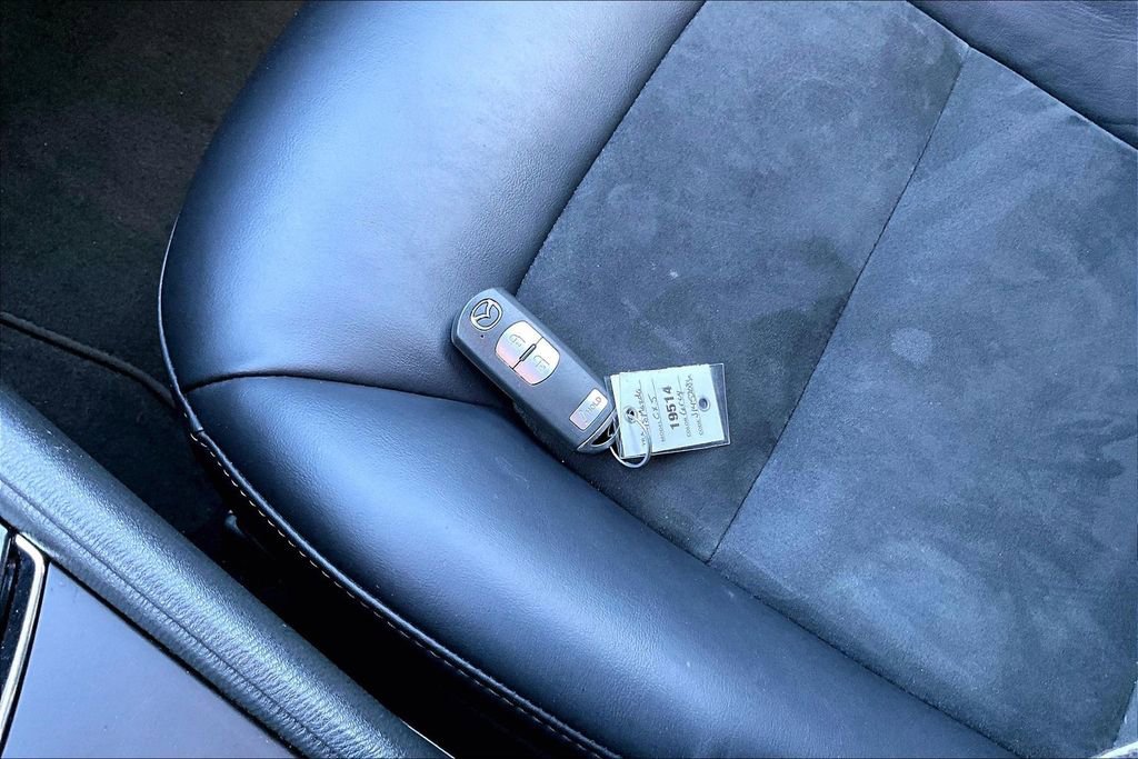 Used 2018 MAZDA CX-5 Touring image 33