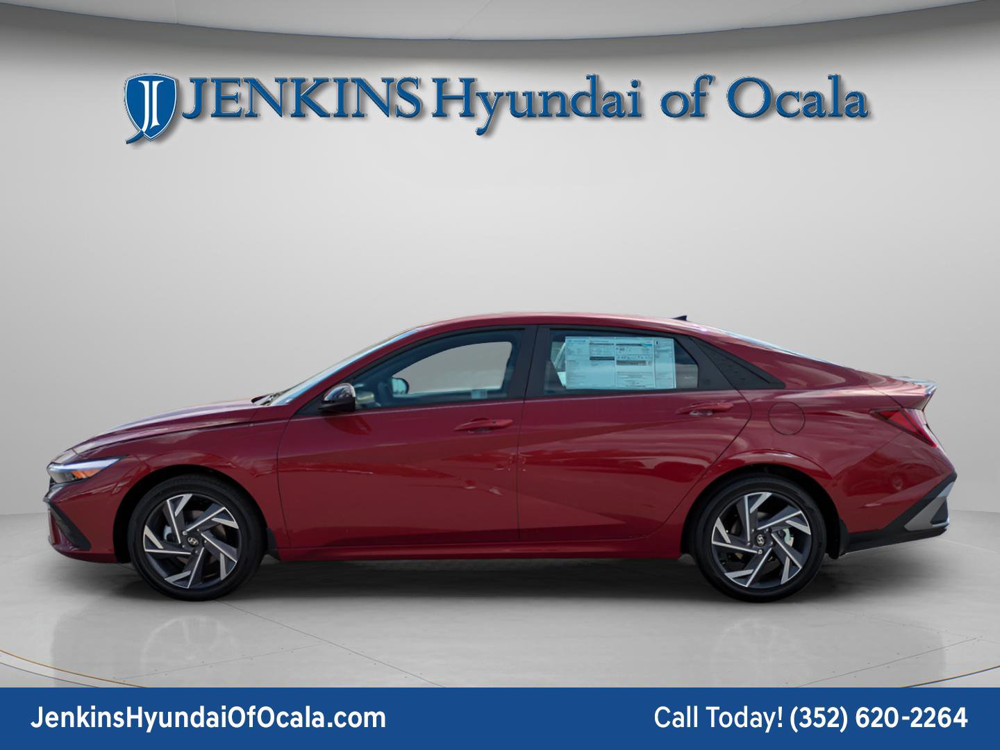 Certified 2025 Hyundai Elantra SEL image 6