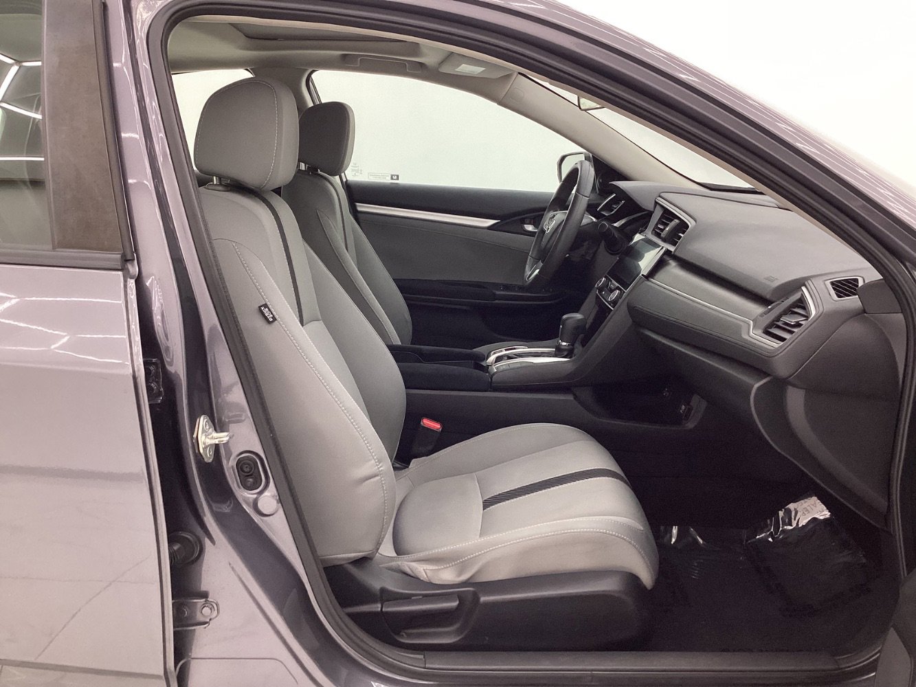 Used 2018 Honda Civic EX image 15