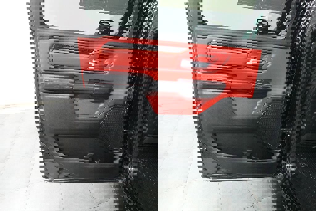 Used 2019 RAM 1500 Rebel image 27