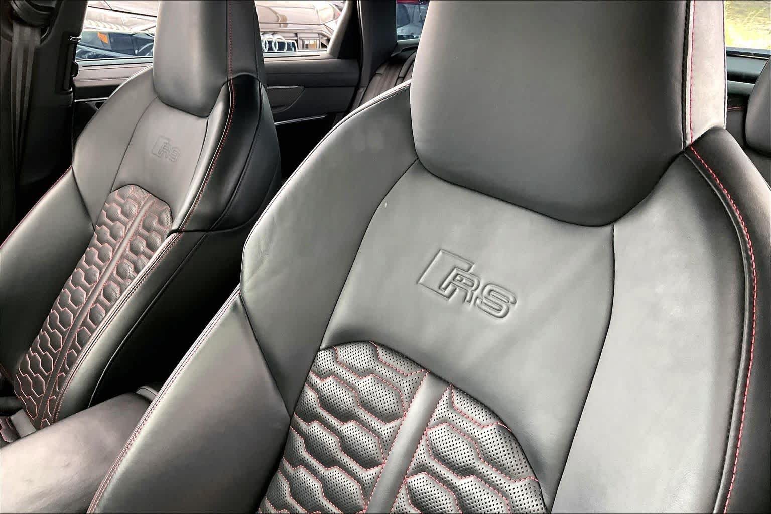 Used 2021 Audi RS 6 AWD/4WD image 32