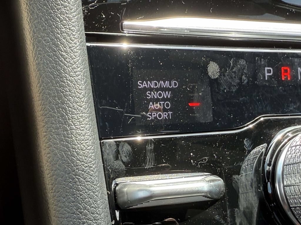 New 2027 Jeep Grand Cherokee Limited AWD/4WD image 29