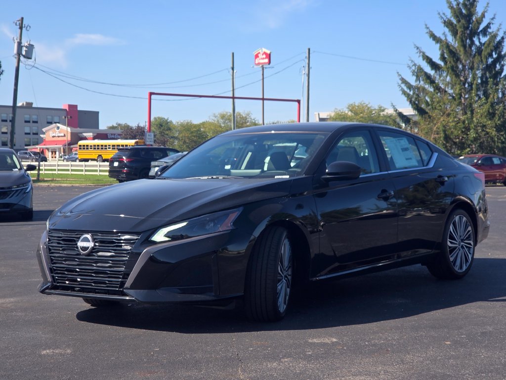 New 2026 Nissan Altima 2.5 SV FWD image 19