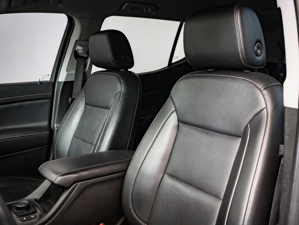 Used 2021 GMC Acadia SLT w/ Preferred Package image 24