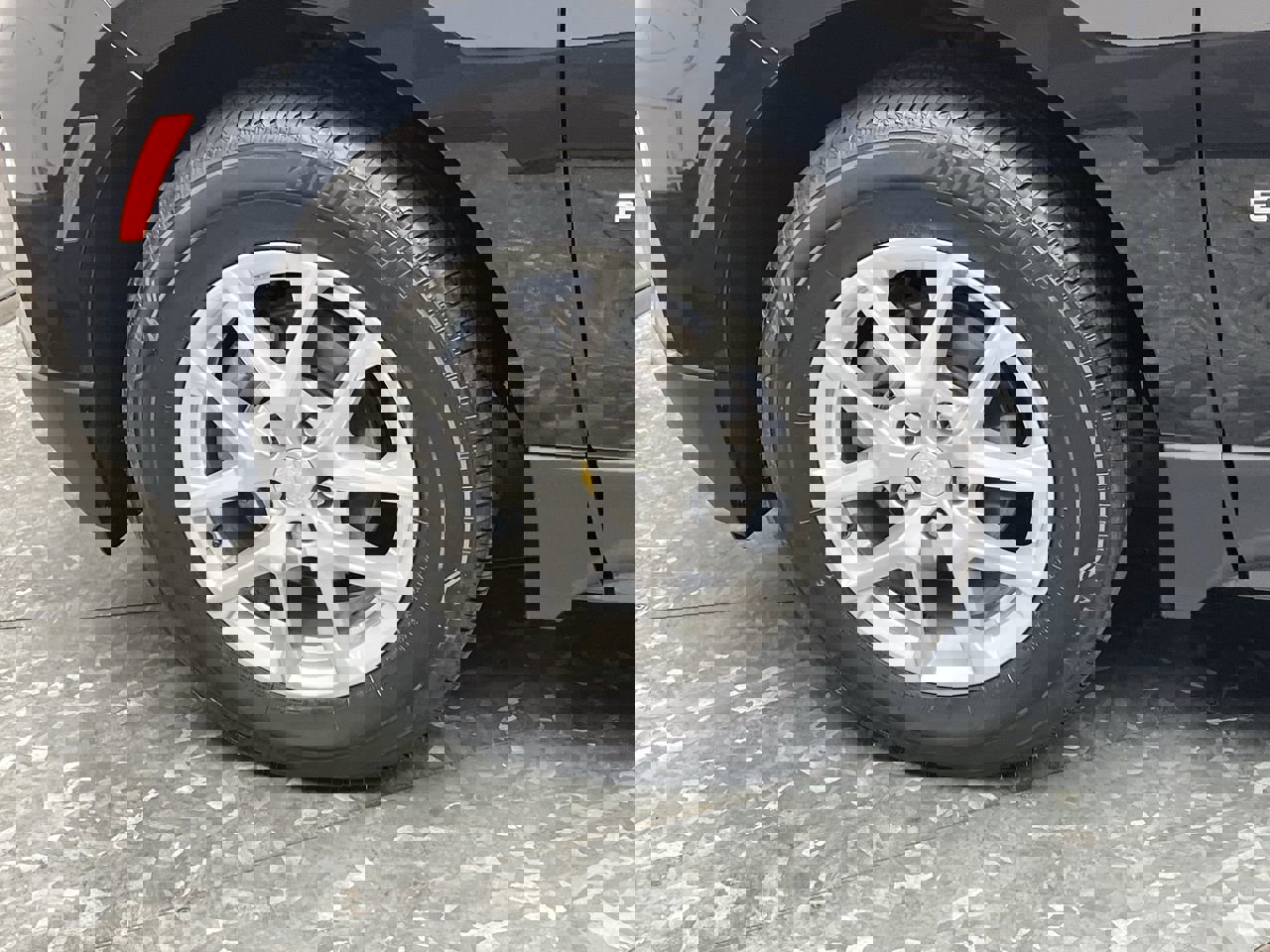 Certified 2022 Chevrolet Equinox LT image 31