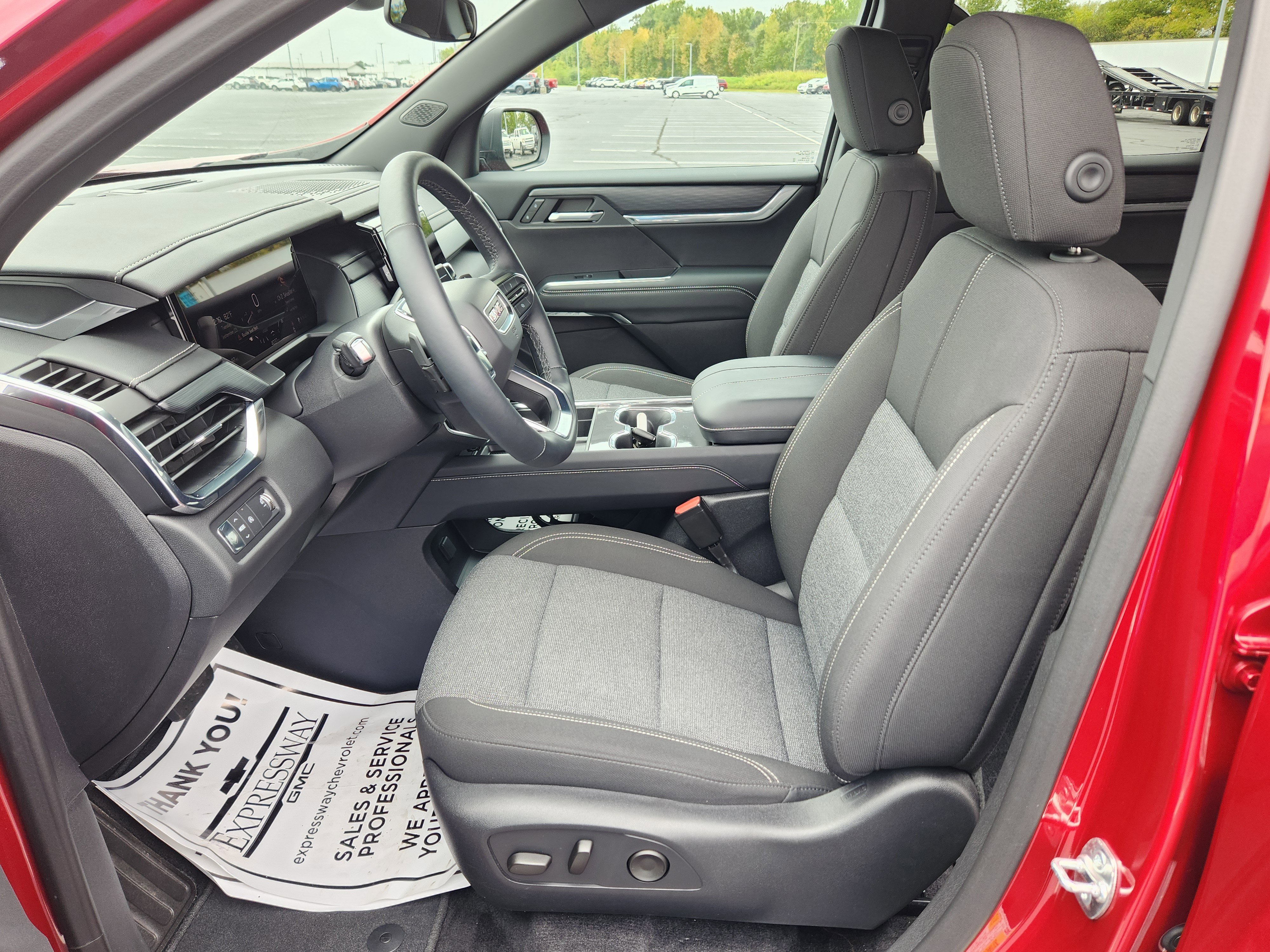 New 2025 GMC Acadia Elevation image 9