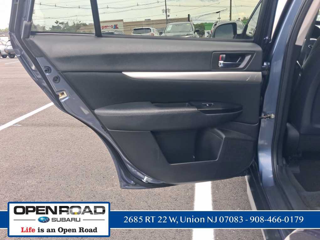 Used 2013 Subaru Outback 2.5i Premium w/ All-Weather Pkg AWD/4WD image 23