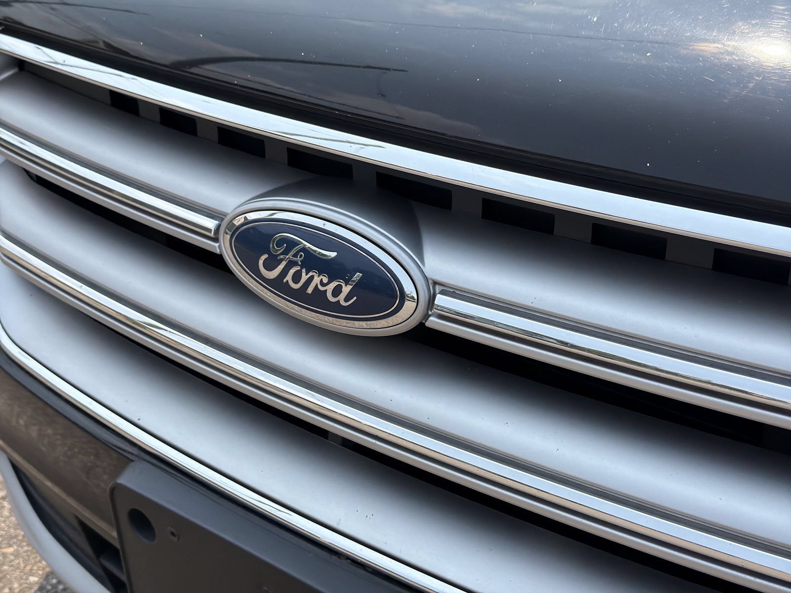 Used 2017 Ford Escape SE FWD image 13