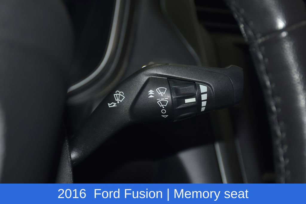 Used 2016 Ford Fusion Titanium AWD/4WD image 12