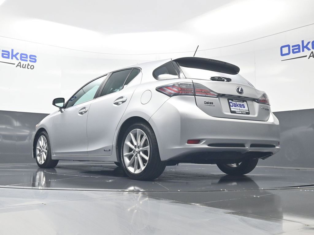 Used 2013 Lexus CT 200h w/ Premium Pkg w/Navigation FWD image 42