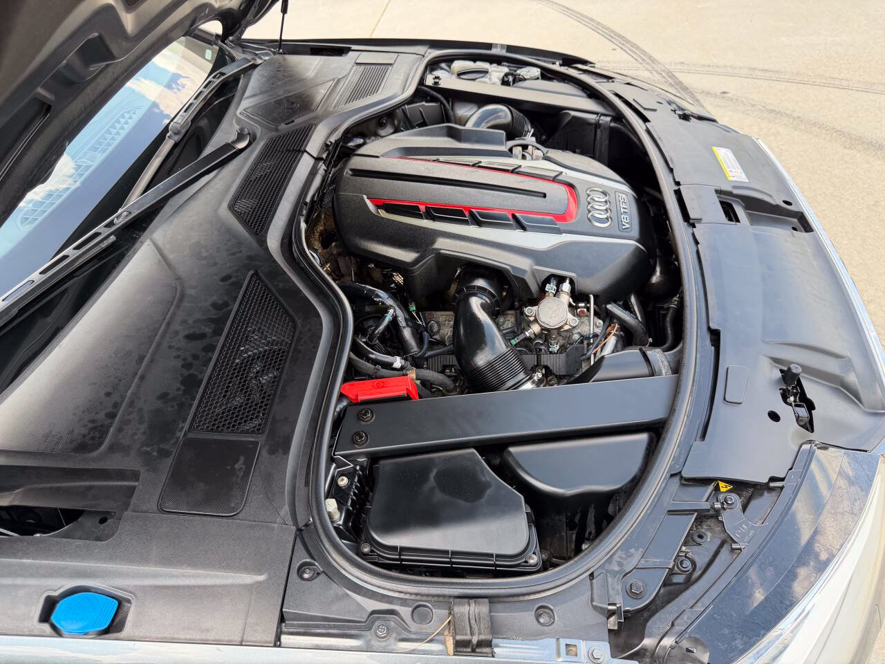 Used 2014 Audi S8 AWD/4WD image 31