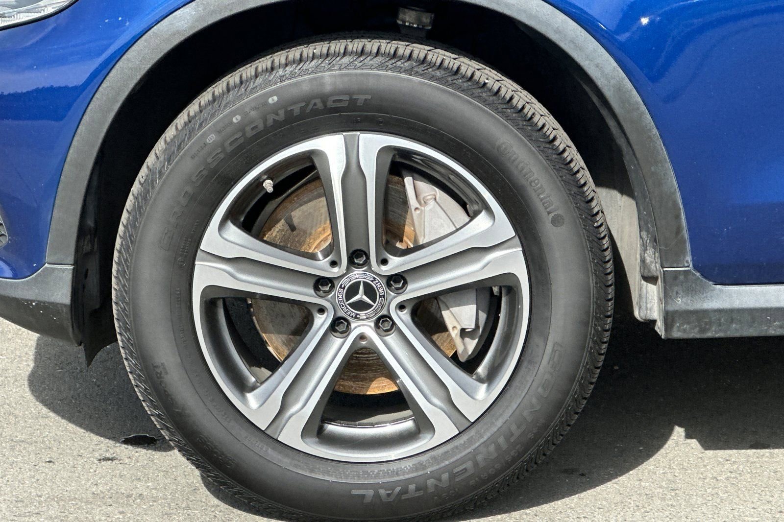 Used 2019 Mercedes-Benz GLC 300 4MATIC image 11