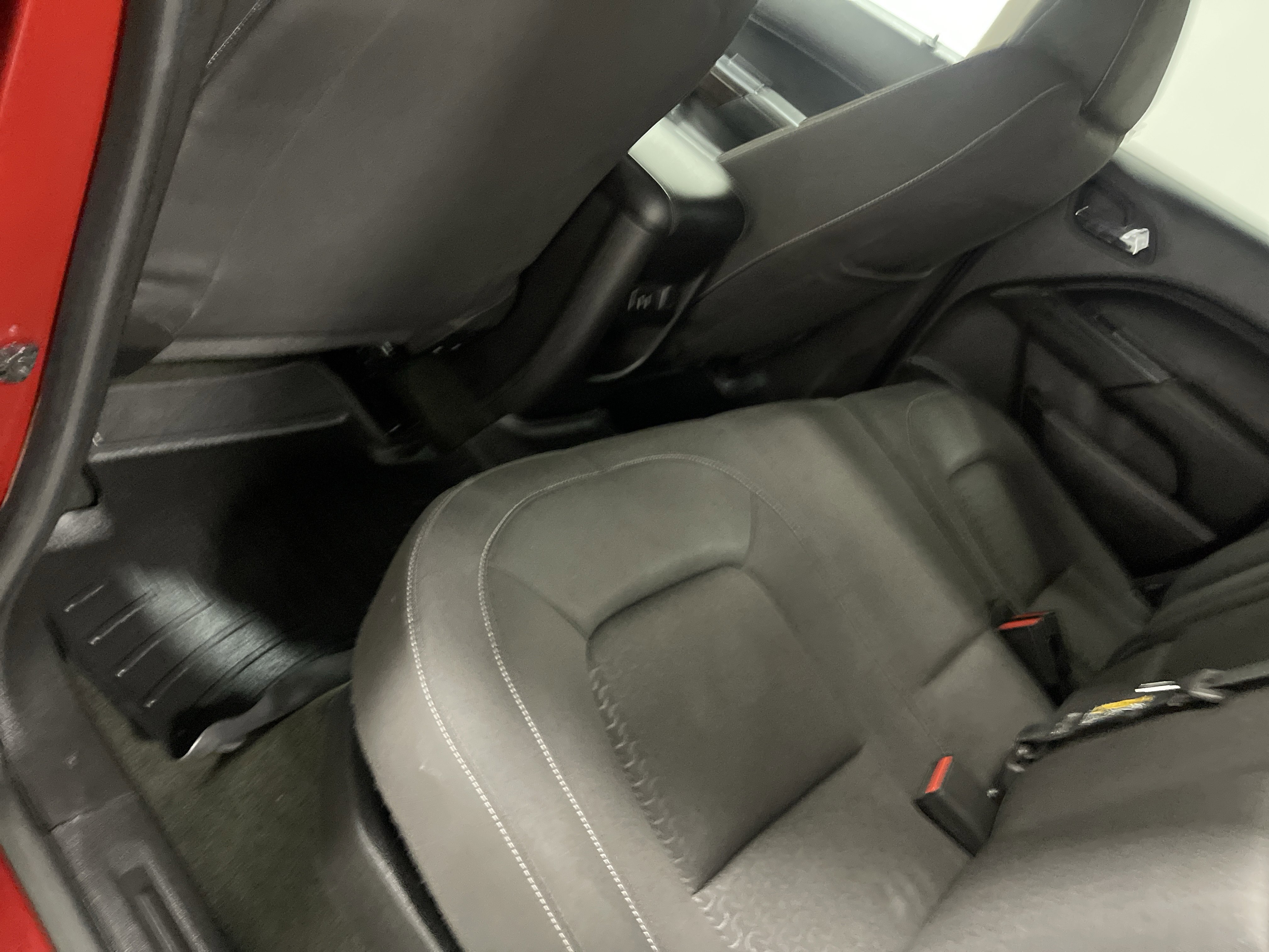 Used 2016 GMC Canyon SLE w/ SLE Convenience Package image 17