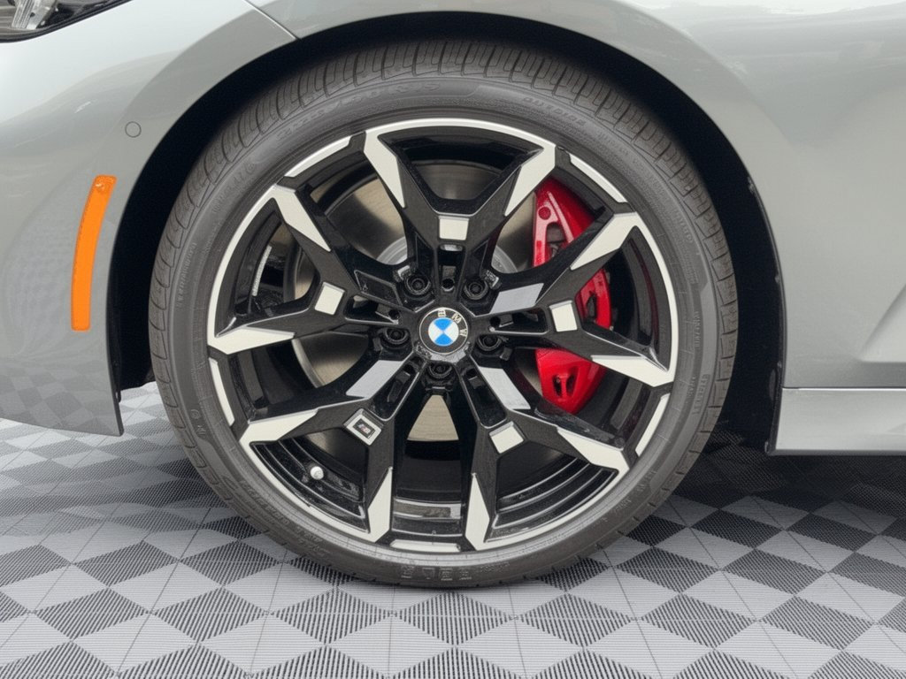 New 2026 BMW 330i xDrive Sedan w/ M Sport Package AWD/4WD image 13
