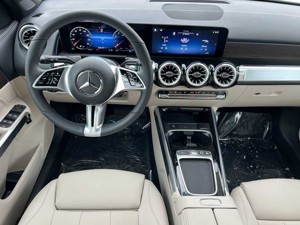 New 2026 Mercedes-Benz GLB 250 4MATIC image 5