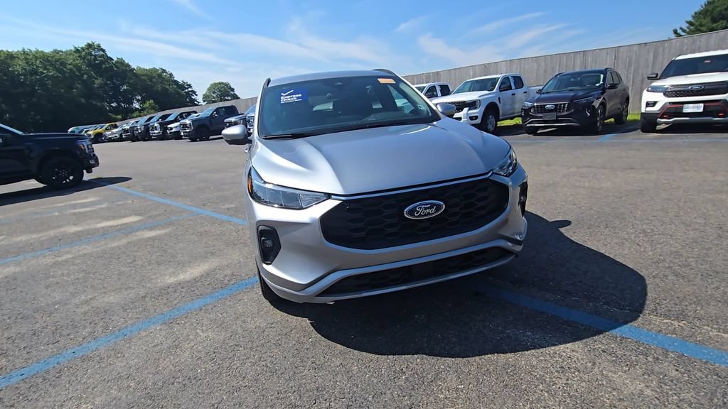 Used 2023 Ford Escape ST-Line Select w/ Tech Pack #2 AWD/4WD image 13