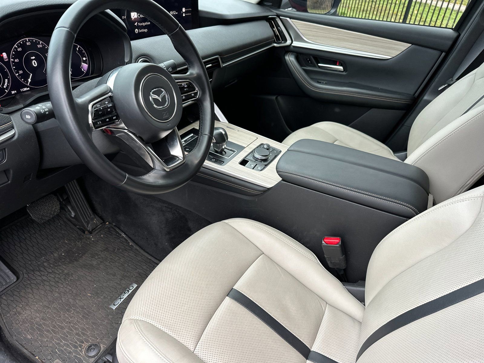 Used 2025 MAZDA CX-90 Plug-In Hybrid w/Premium Sport image 9