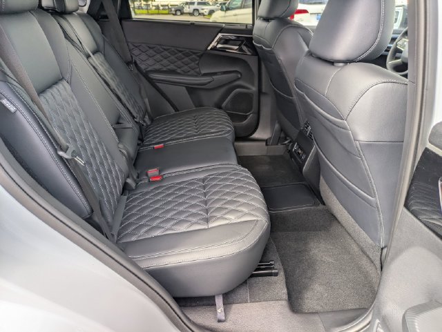 New 2026 Nissan Rogue Platinum AWD/4WD image 26